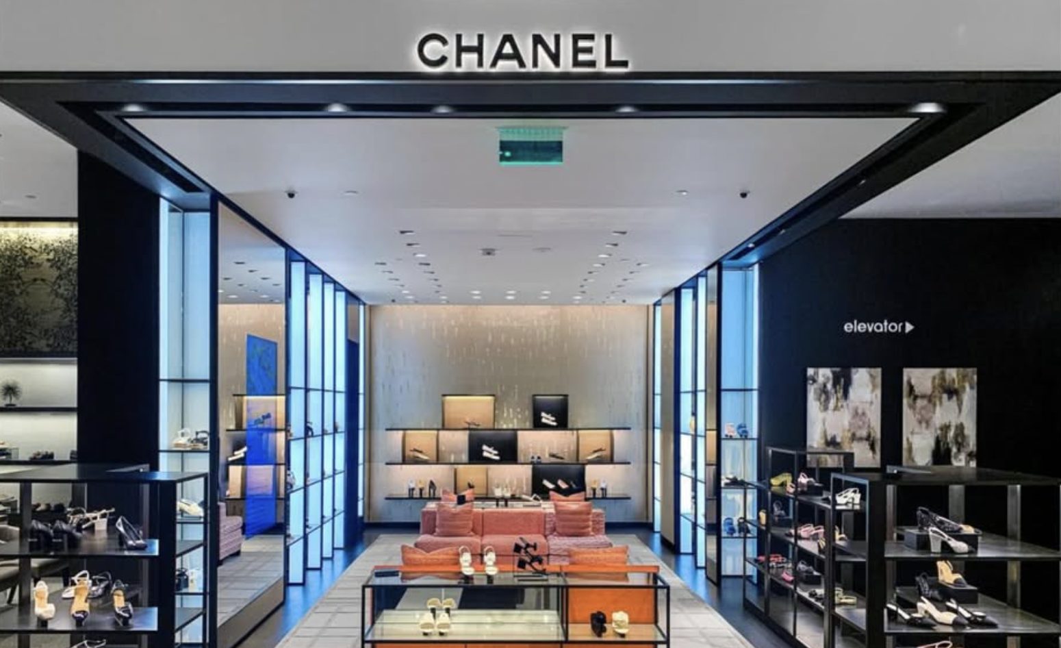 Retail interior decorating and fit-out project